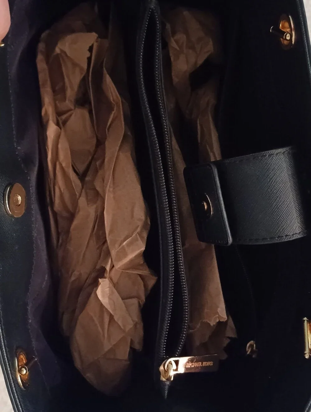 Michael Kors Large Black Tote Shoulder Bag Gold Chain Strap MK Charm Zip Snap
